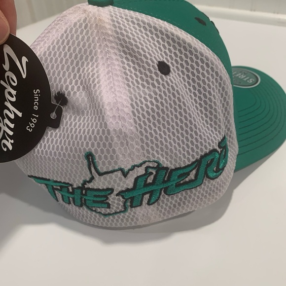 Marshall Thundering Herd Size Medium Fiitted Zephyr Brand Embroidered Hat Cap - Picture 7 of 11